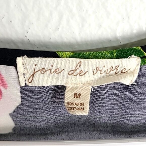 joie de vivre Floral Midi-Dress with Ruffles around the Neck, Size Medium - Picture 7 of 8